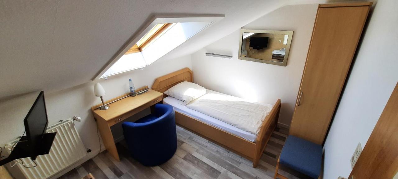 Ruthmann-Rheinblick Garni Hotell Oestrich-Winkel Exteriör bild