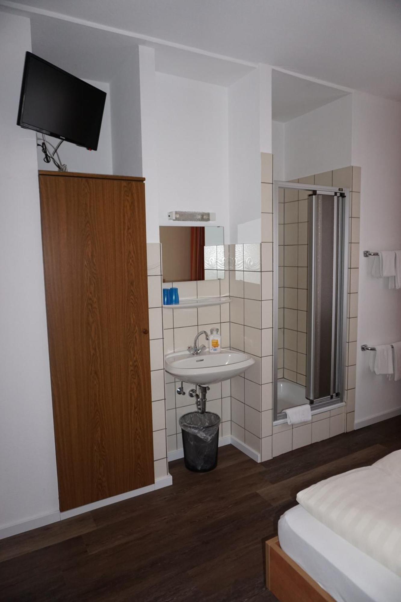Ruthmann-Rheinblick Garni Hotell Oestrich-Winkel Exteriör bild